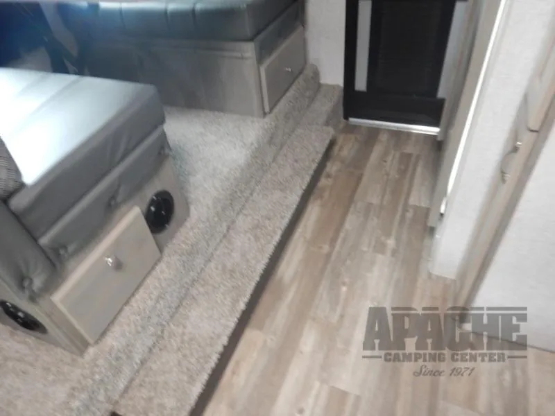 2026 Northwood Arctic Fox Camper 811 - Photo 4