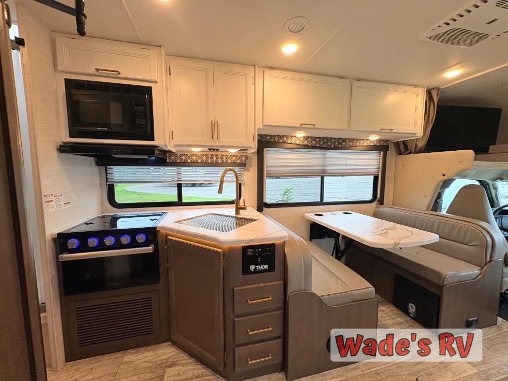 2024 Thor Motor Coach Freedom Elite 28AE, Photos photo 6