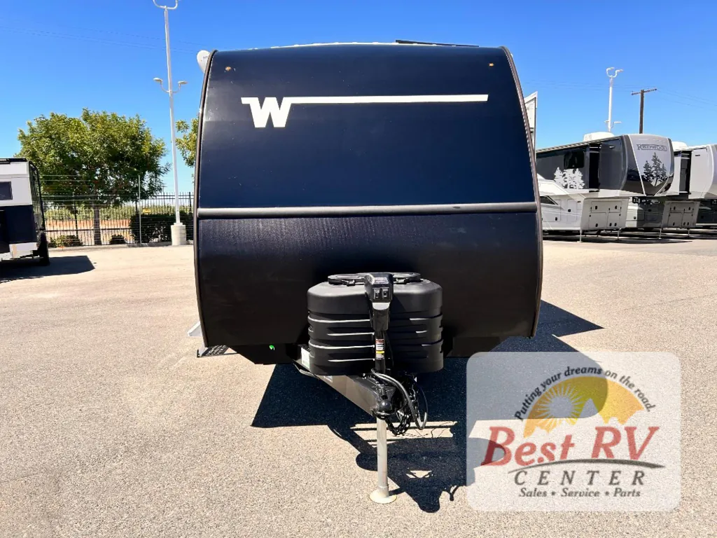 2027 Winnebago Micro Minnie 2108DS, Photos photo 9