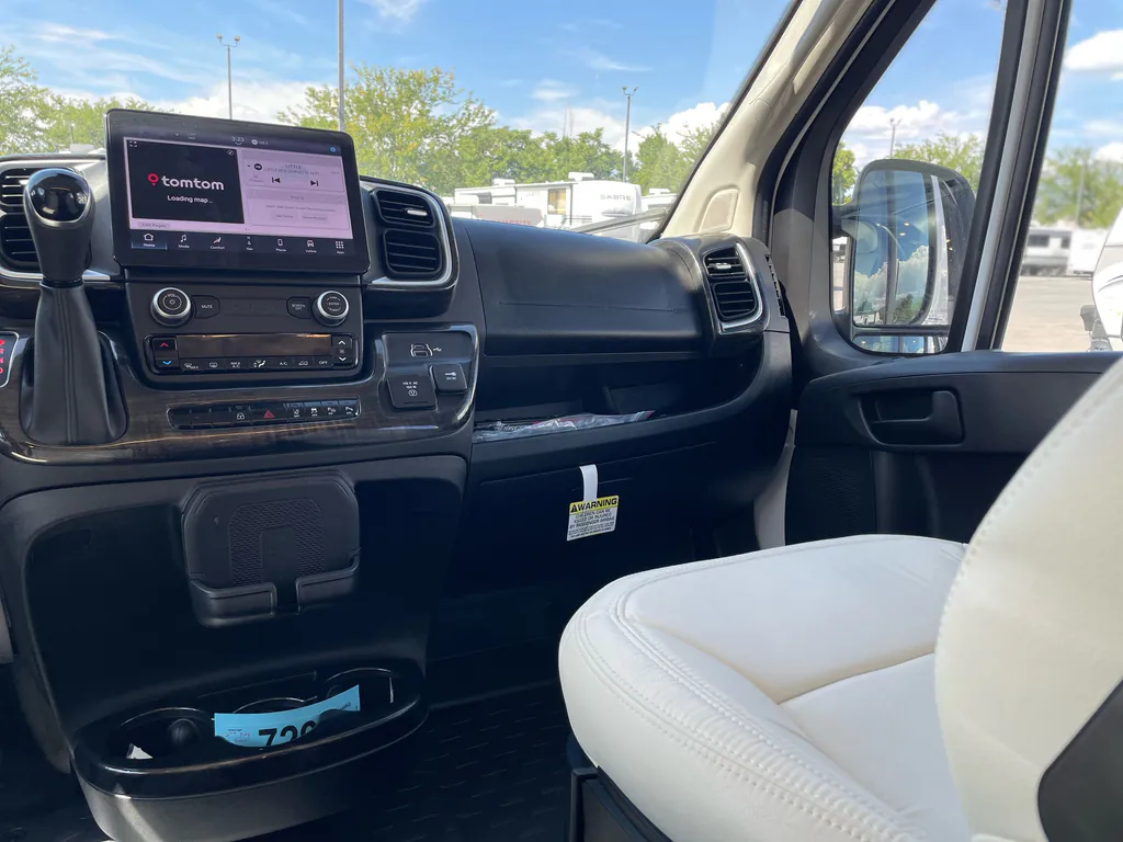 2025 Winnebago Travato 59G, Photos photo 18