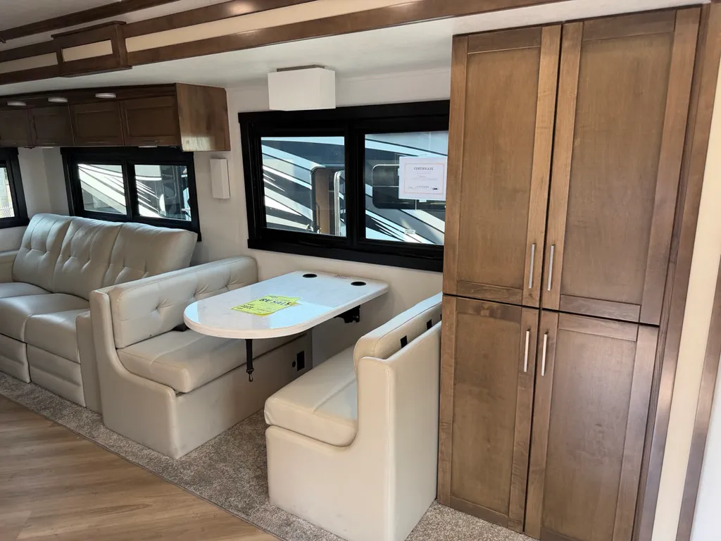 2026 Entegra Coach Accolade 37K, Photos photo 7