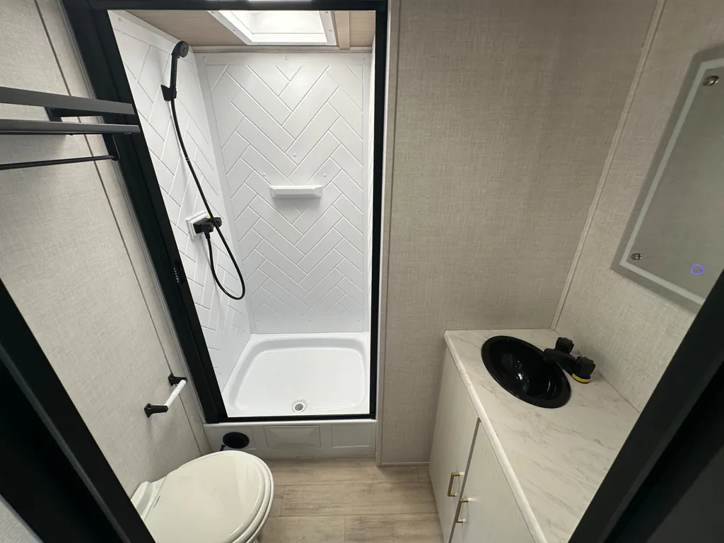 2026 Forest River Vibe 3400XL, Photos photo 14