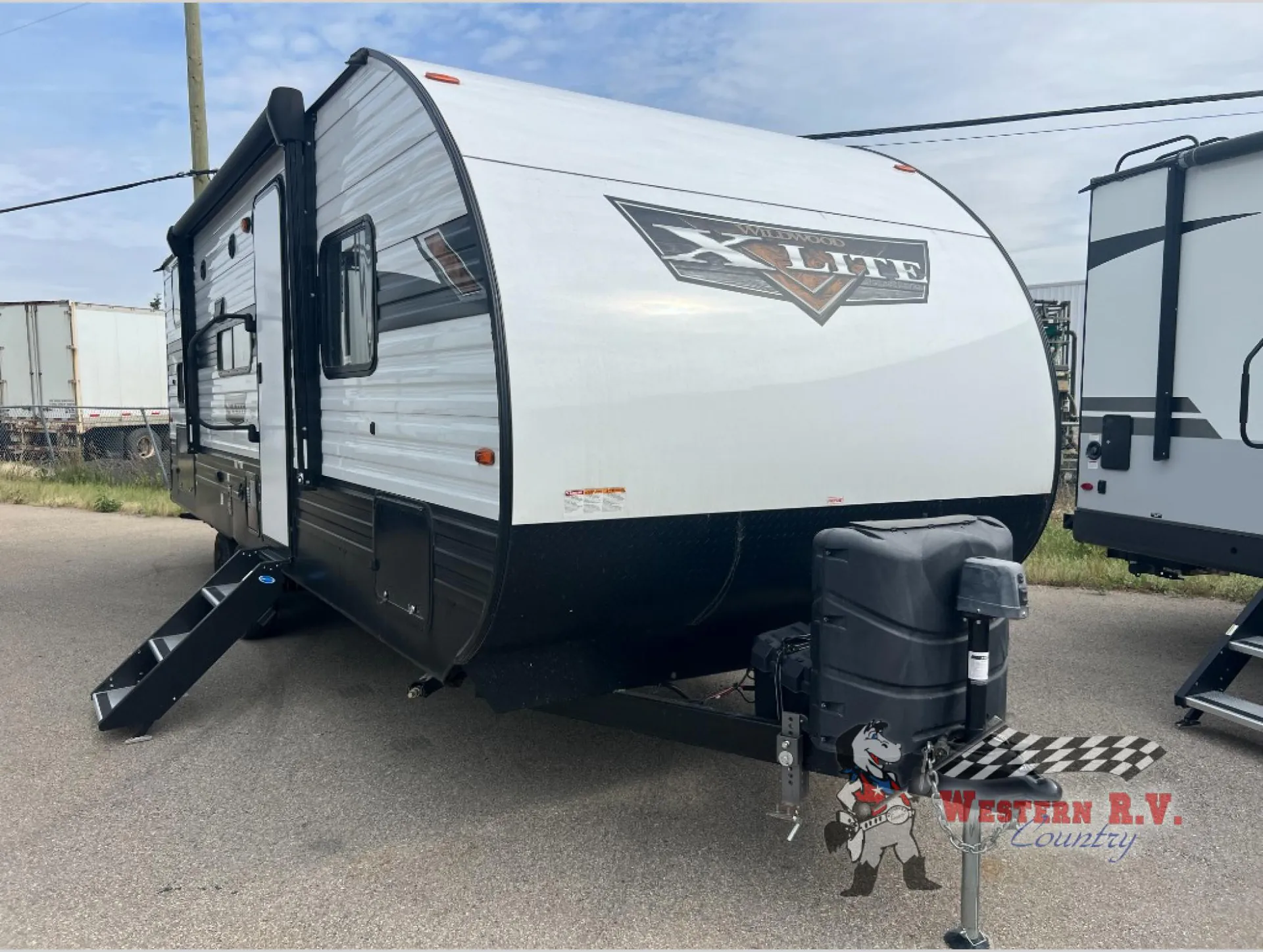 2023 Forest River RV Wildwood X-Lite 243BHXL - Photo 3
