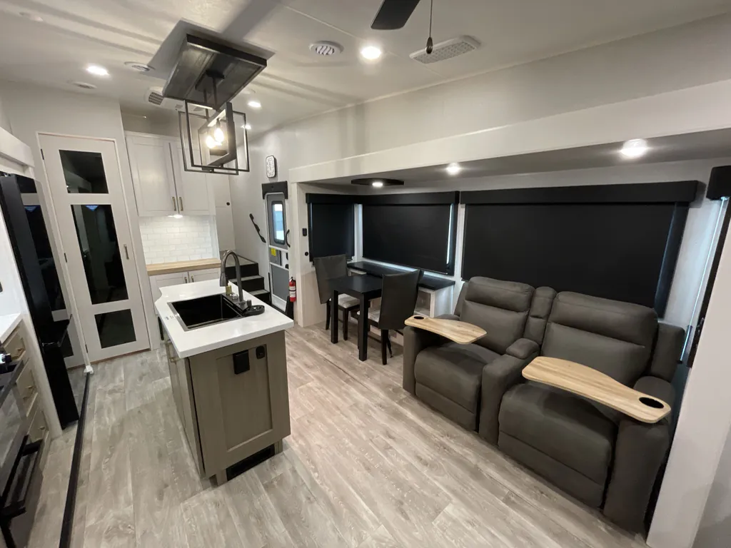2026 Jayco Eagle 321RSTS, Photos photo 3