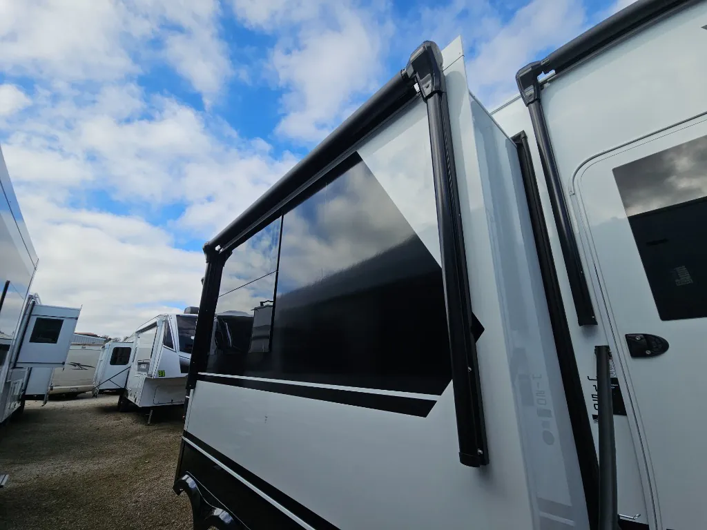 2026 Brinkley Model G 4150, Photos photo 77
