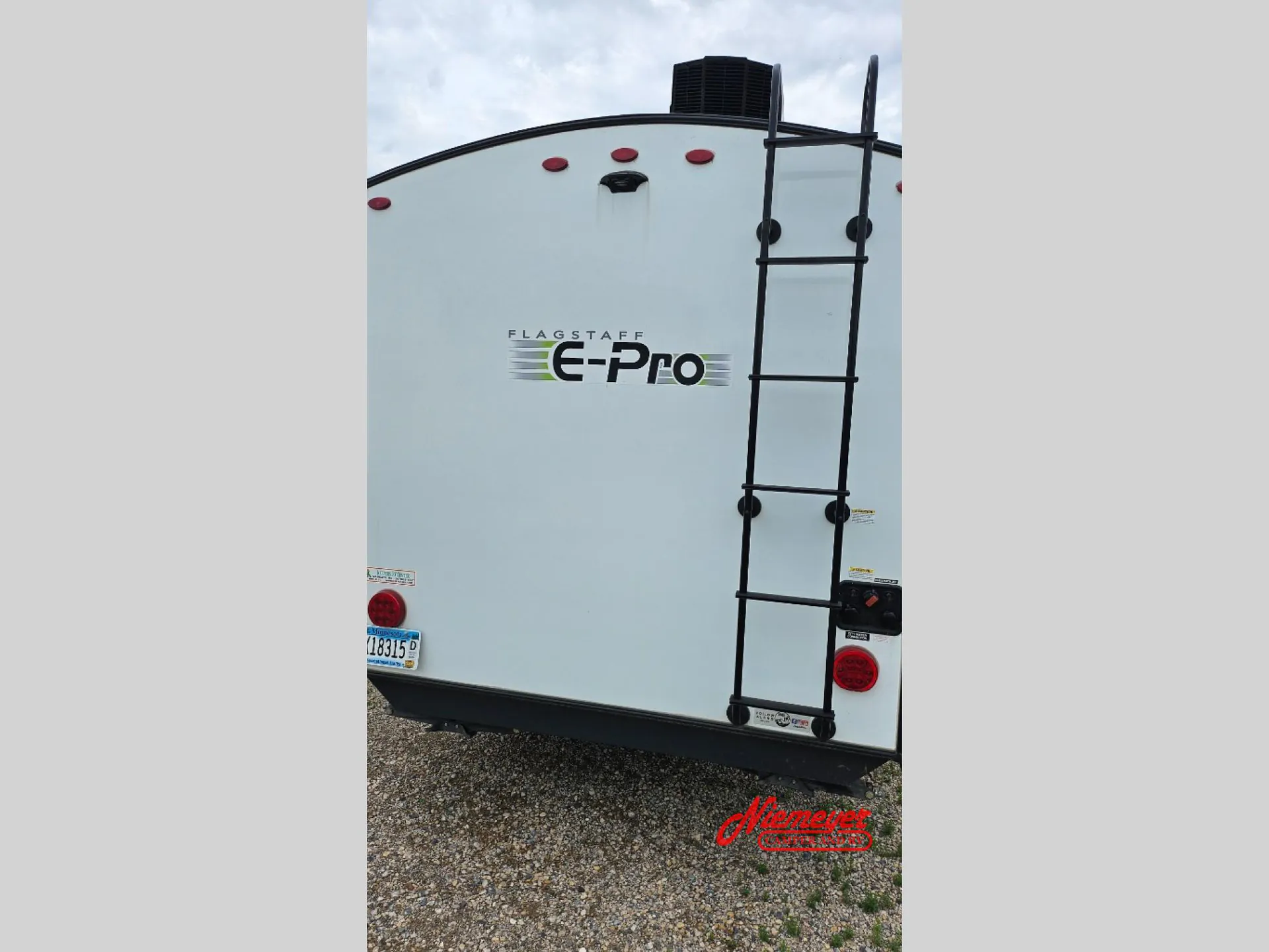 2022 Forest River RV Flagstaff E-Pro 19FD - Photo 4