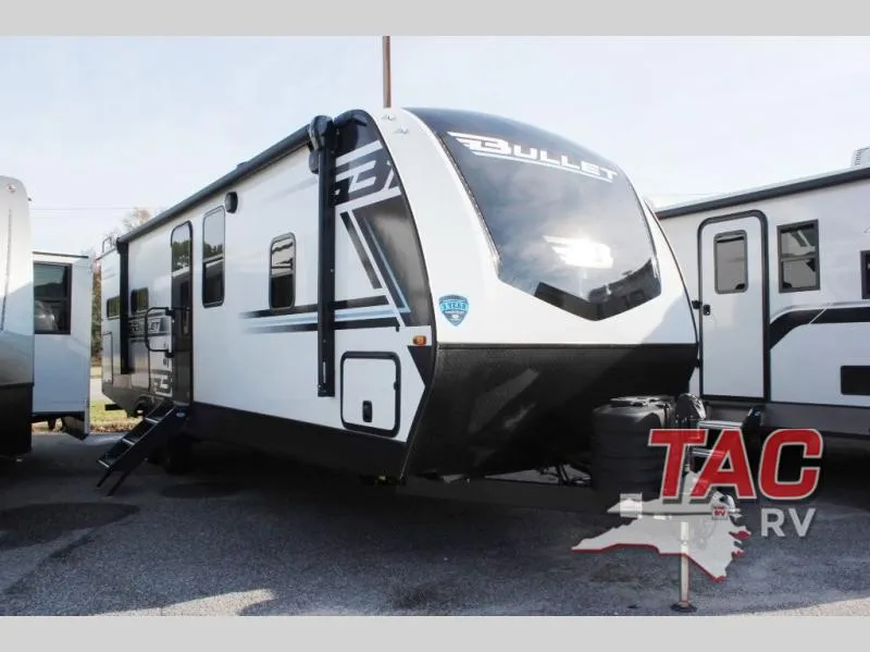 2025 Keystone Bullet Crossfire 270RKS - Photo 2
