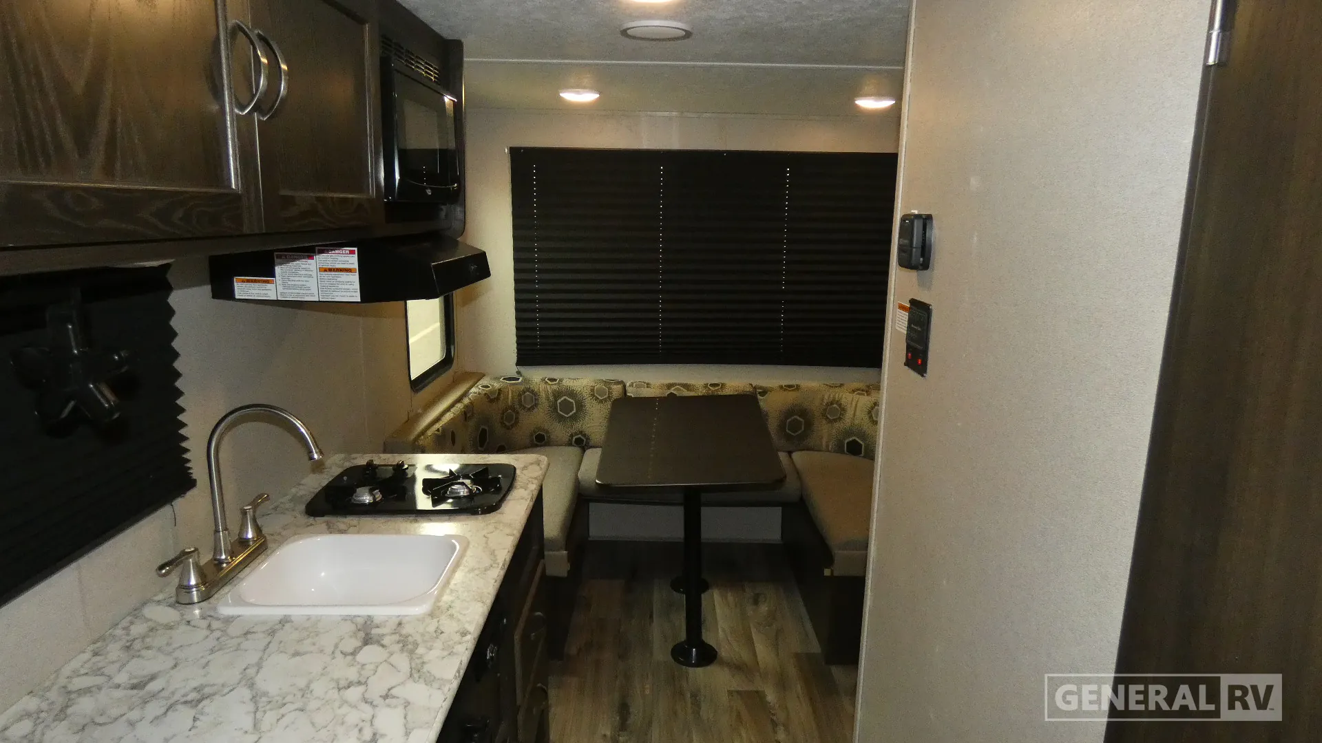 2018 Keystone Springdale Mini 1750RD - Photo 3