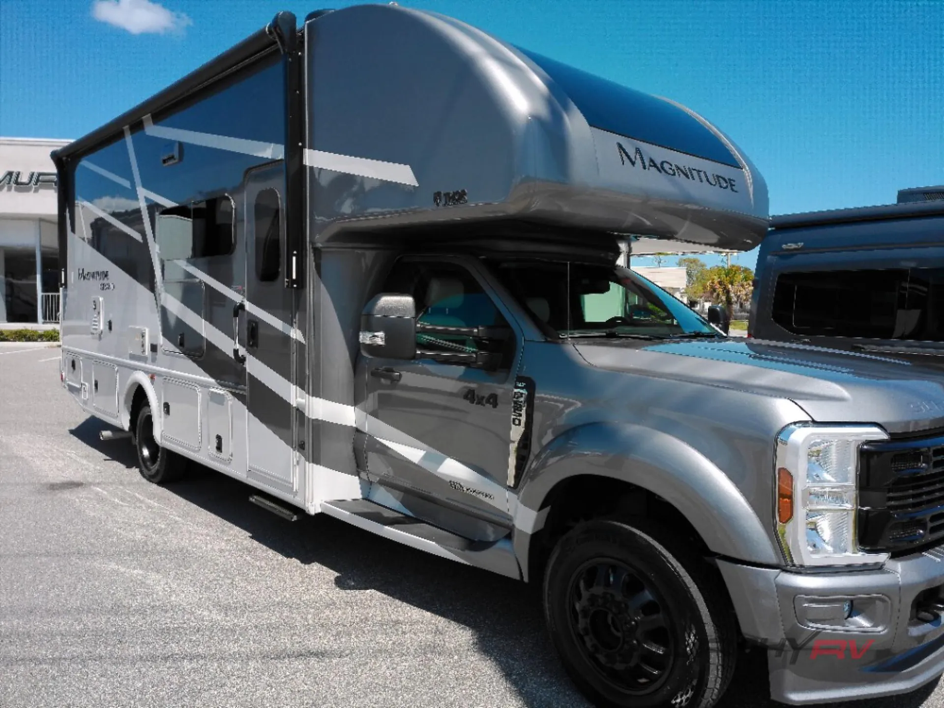 2026 Thor Motor Coach Magnitude GRAND S29 - Photo 4