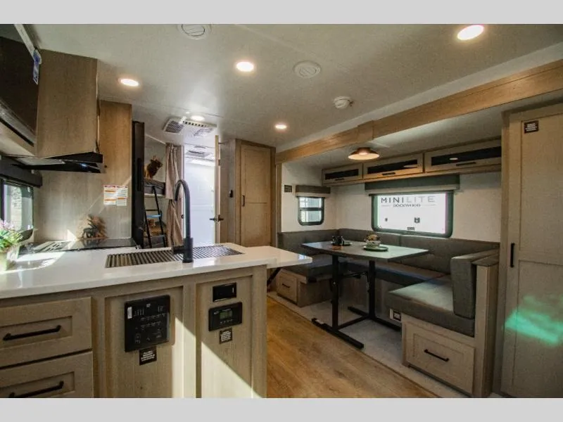 2026 Forest River Rockwood Mini Lite 2509S - Photo 3