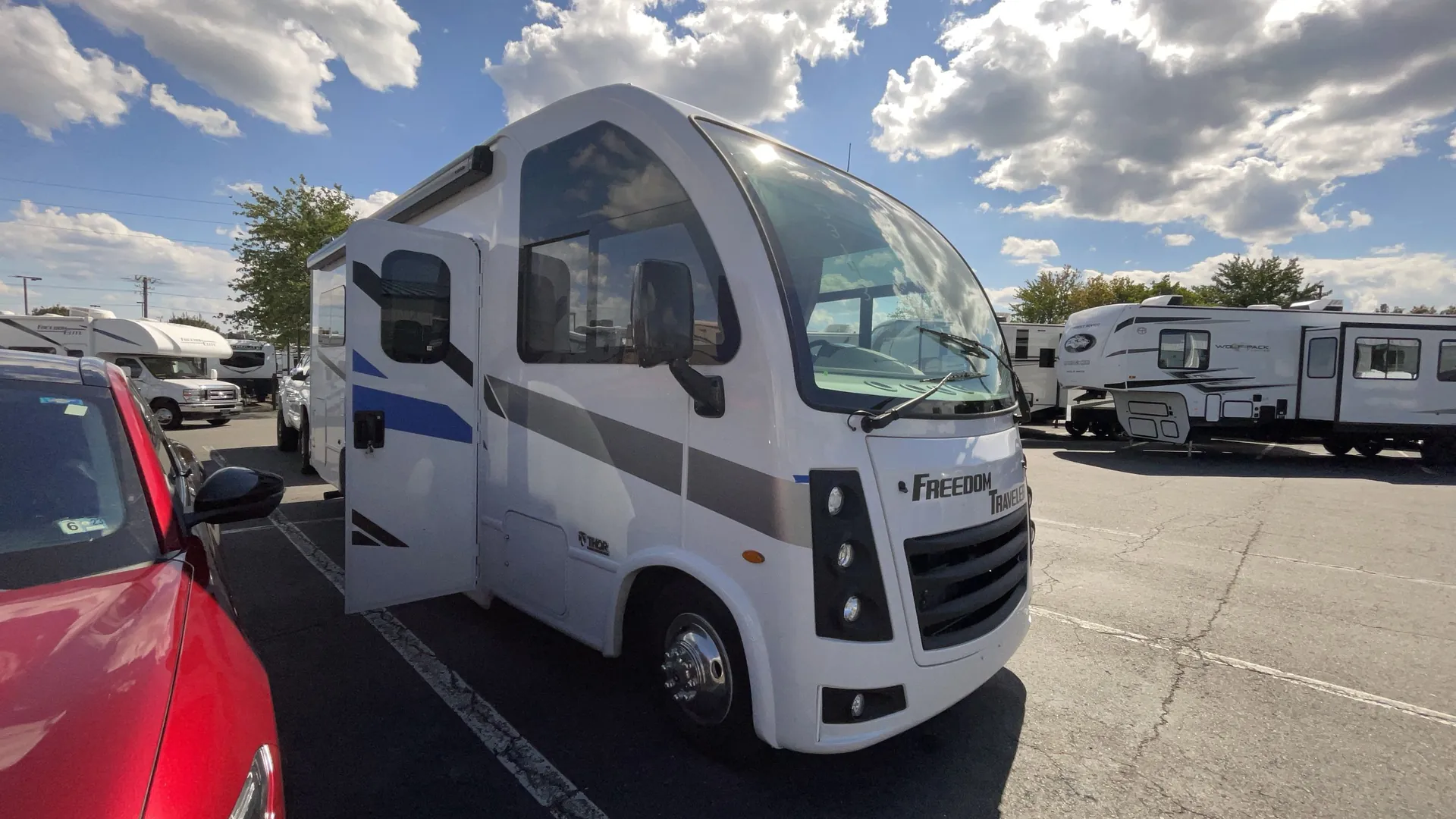 2026 Thor Motor Coach Freedom Traveler A24 - Photo 2