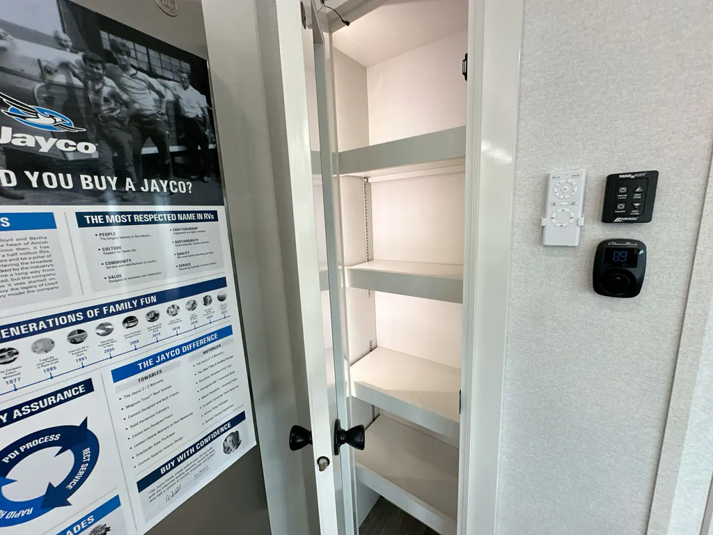 2027 Jayco Pinnacle 36FBTS, Photos photo 35