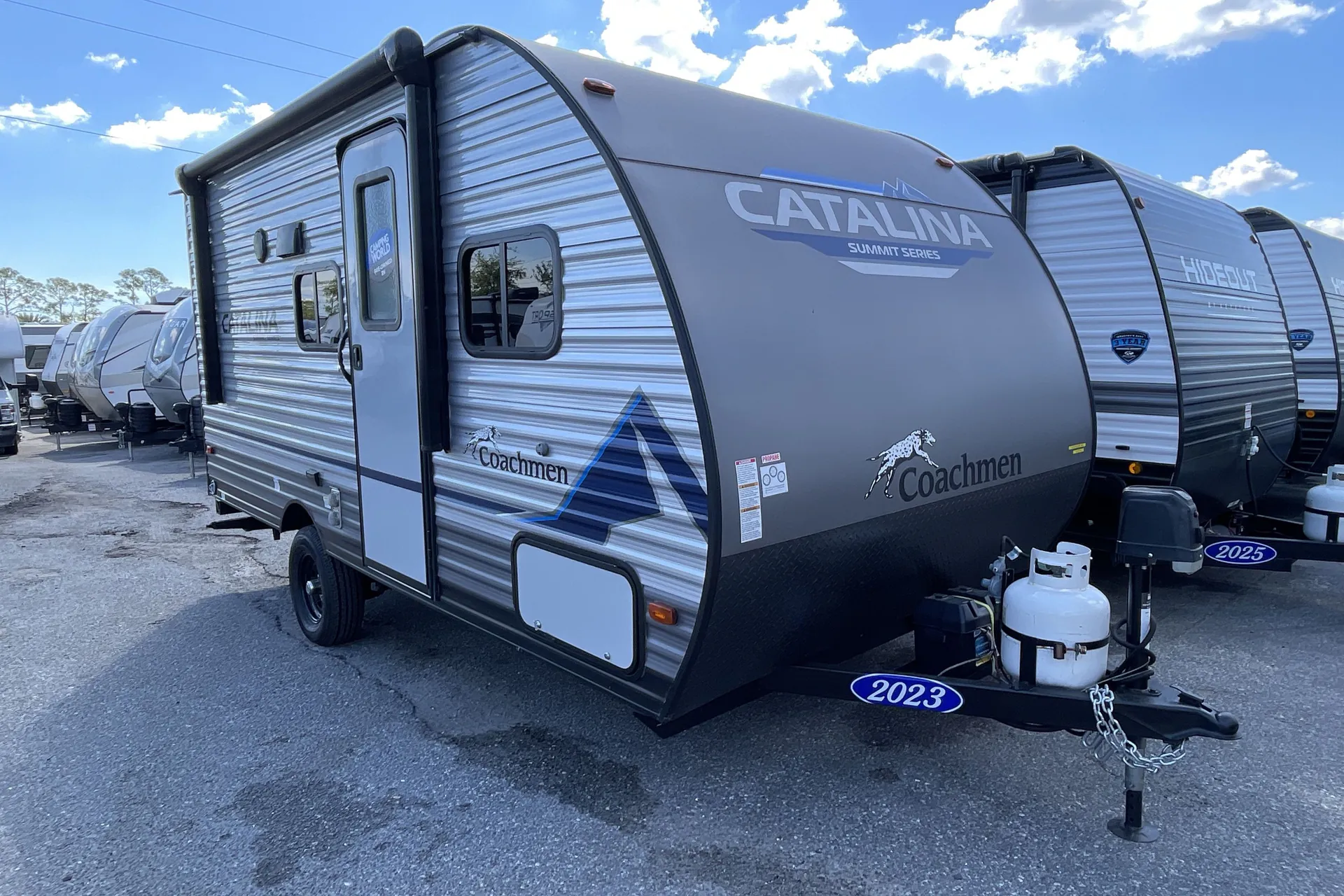 2023 Coachmen Catalina Summit Series 7 164BH - Photo 2