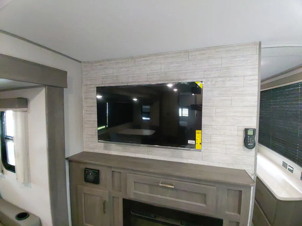 2026 Forest River Aurora 34BHTS 2 QUEEN BEDS, Photos photo 23