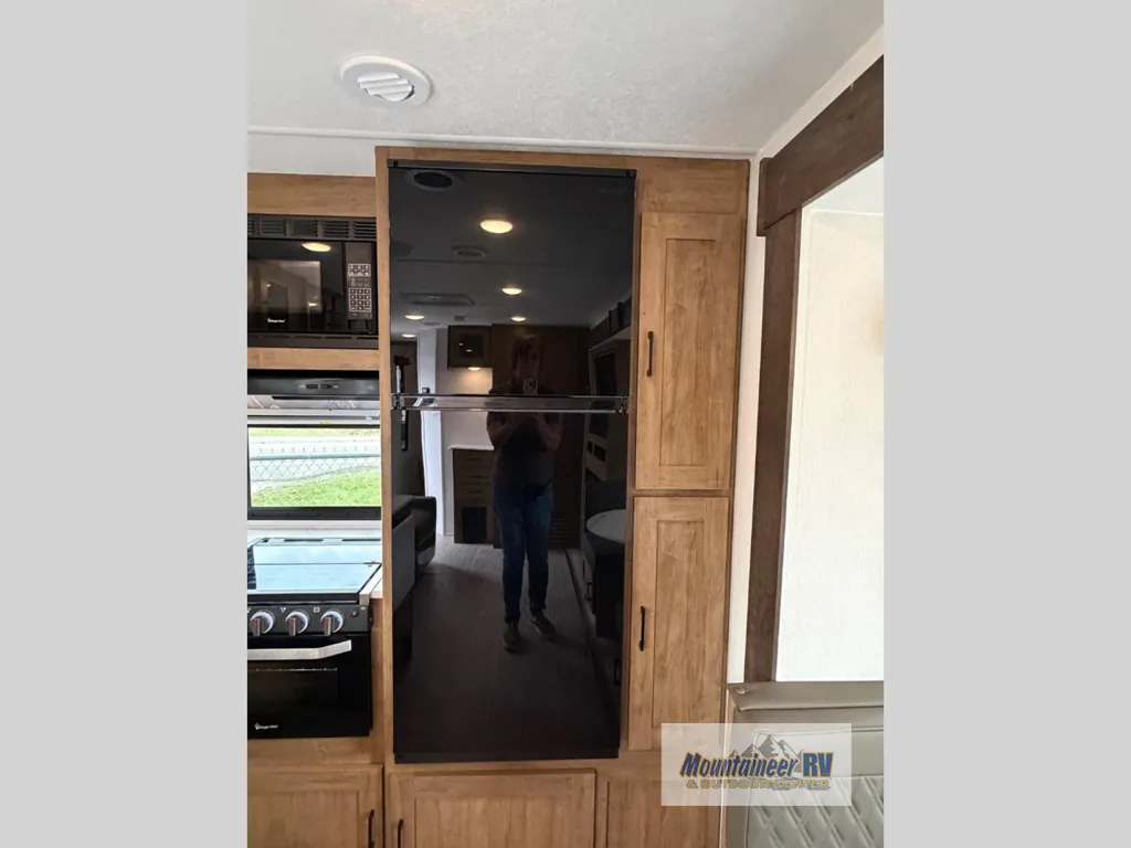 2024 Coachmen Freedom Express Ultra Lite 274RKS, Photos photo 33
