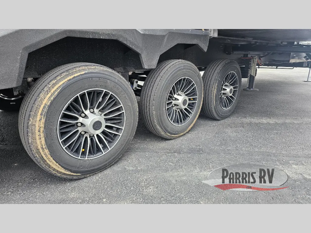 2026 Keystone Raptor 415, Photos photo 10