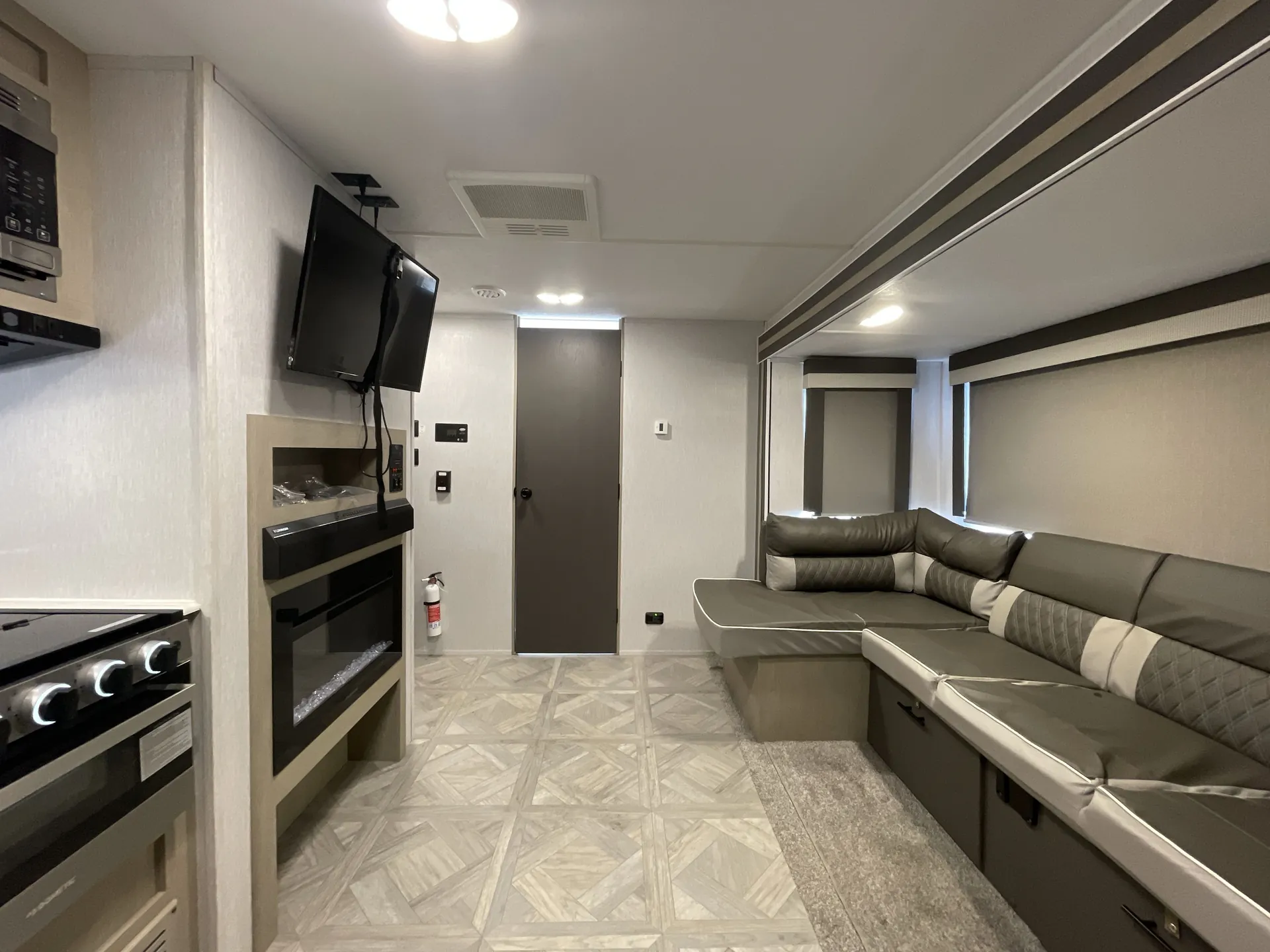 2024 Forest River Salem 22RBS — living area main