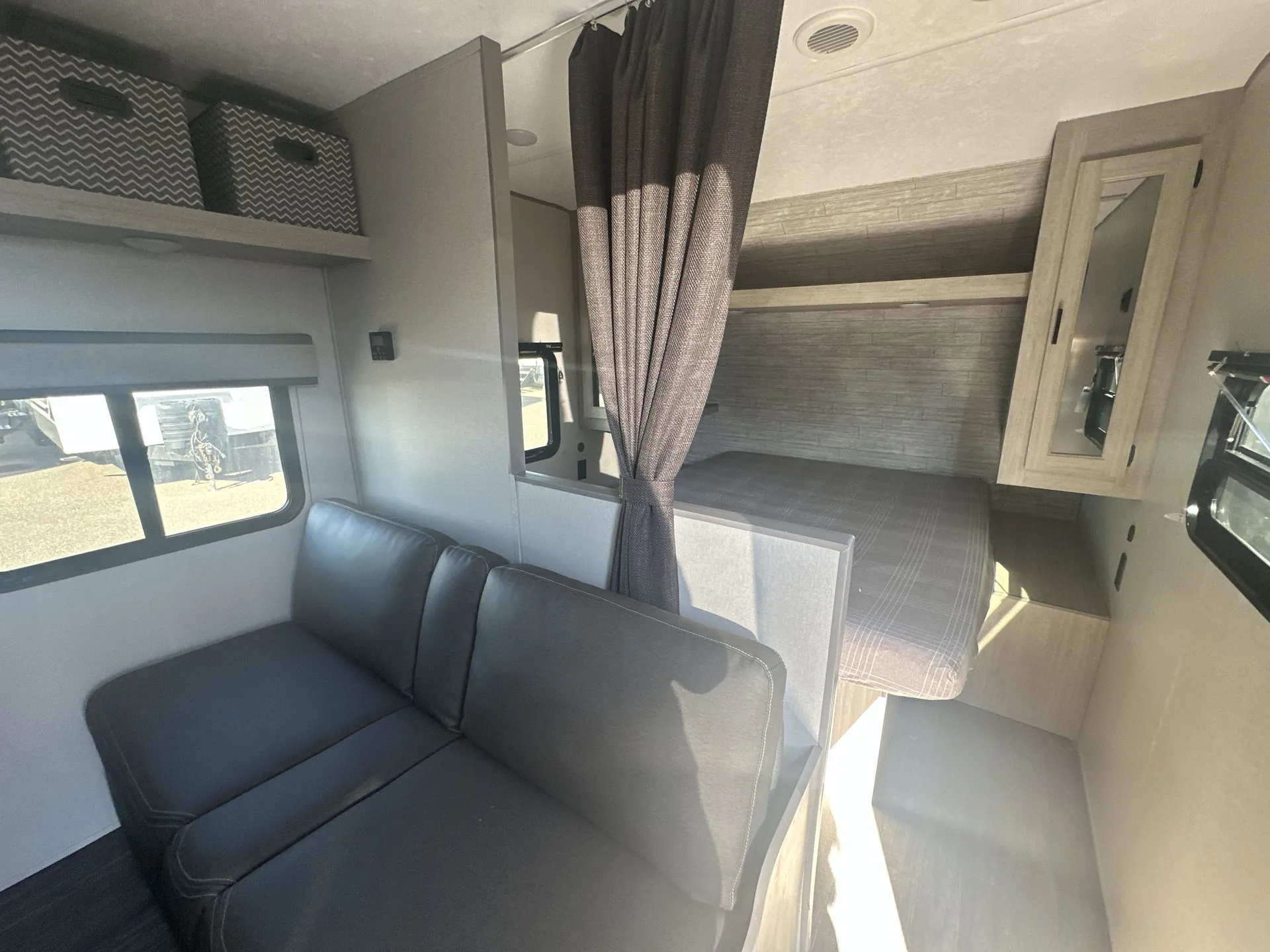 2025 Forest River Aurora Light 26BH - Photo 3