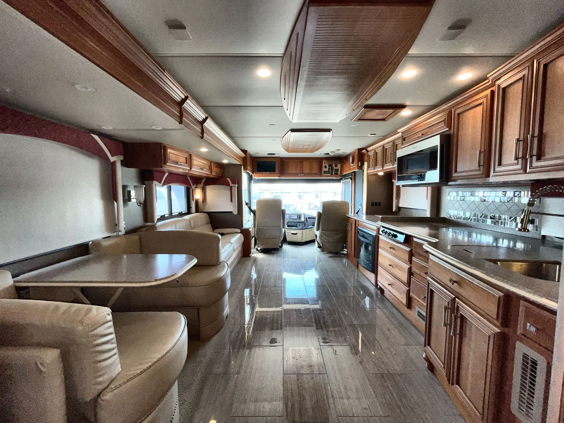 2016 Newmar Ventana 3709 - Photo 4