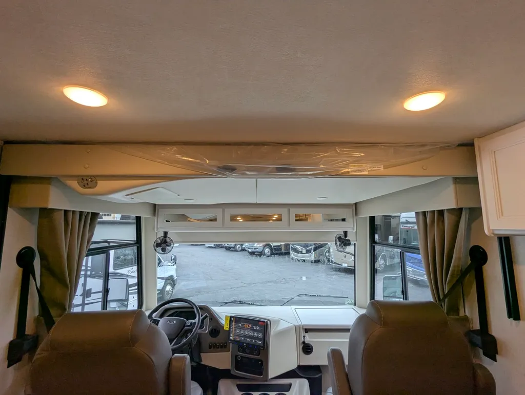 2026 Thor Motor Coach Windsport 36H, Photos photo 8