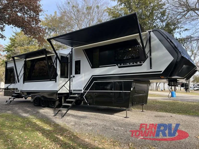 2025 Brinkley Model G 4100 - Photo 2