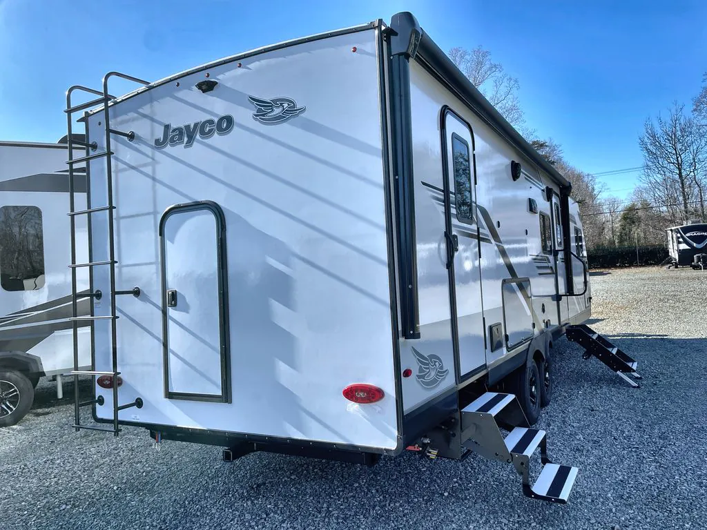 2027 Jayco Jay Feather 29BHB, Photos photo 4