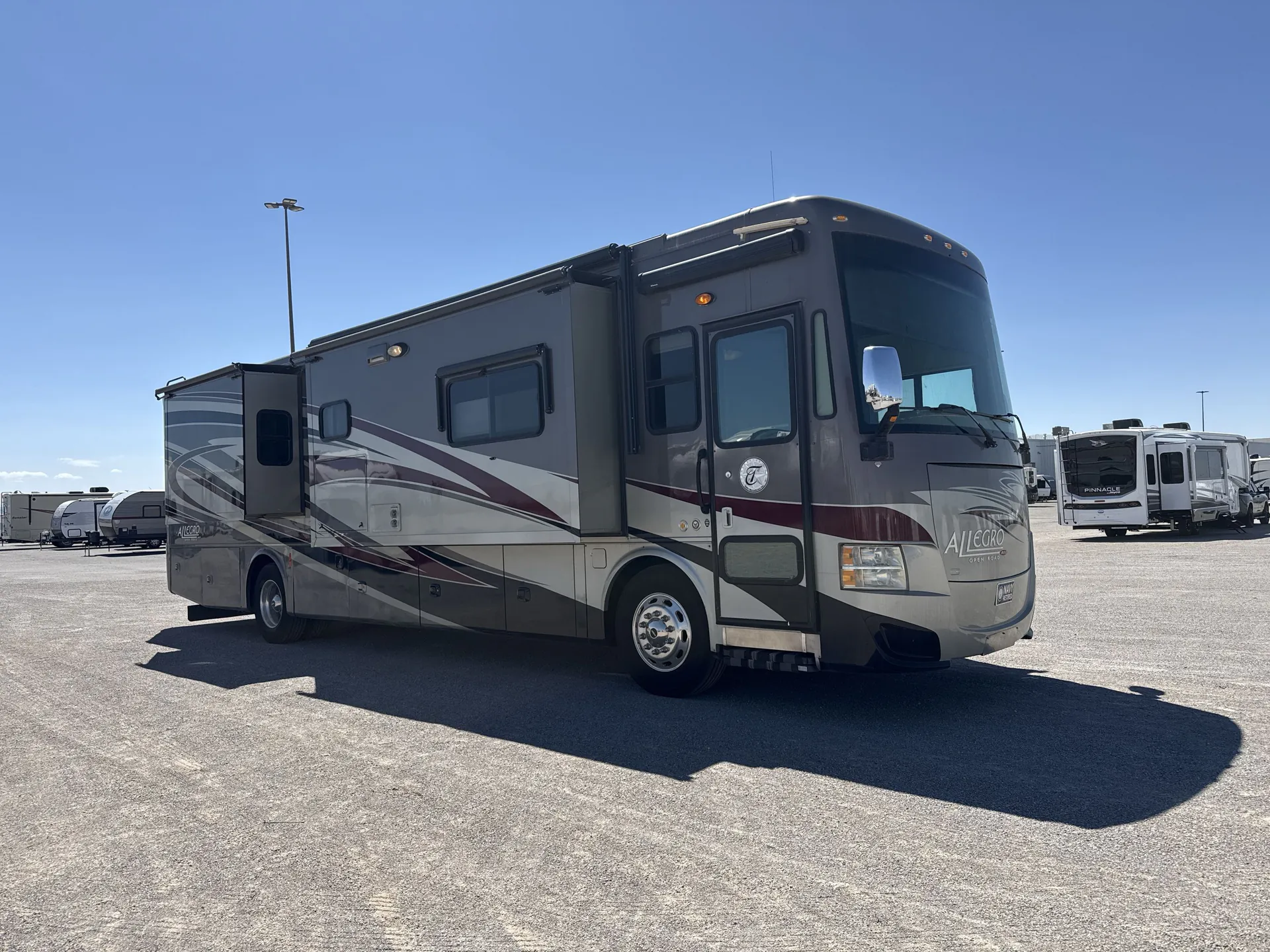 2013 Tiffin Allegro Red 38 QRA - Photo 2
