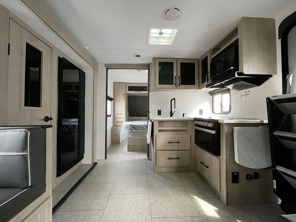2026 Grand Design Imagine XLS 25DBE, Photos photo 17