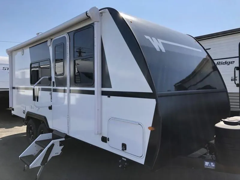 2026 Winnebago Micro Minnie 2108DS - Photo 2