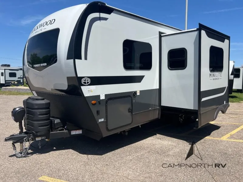 2026 Forest River Rockwood Mini Lite 2205S - Photo 4