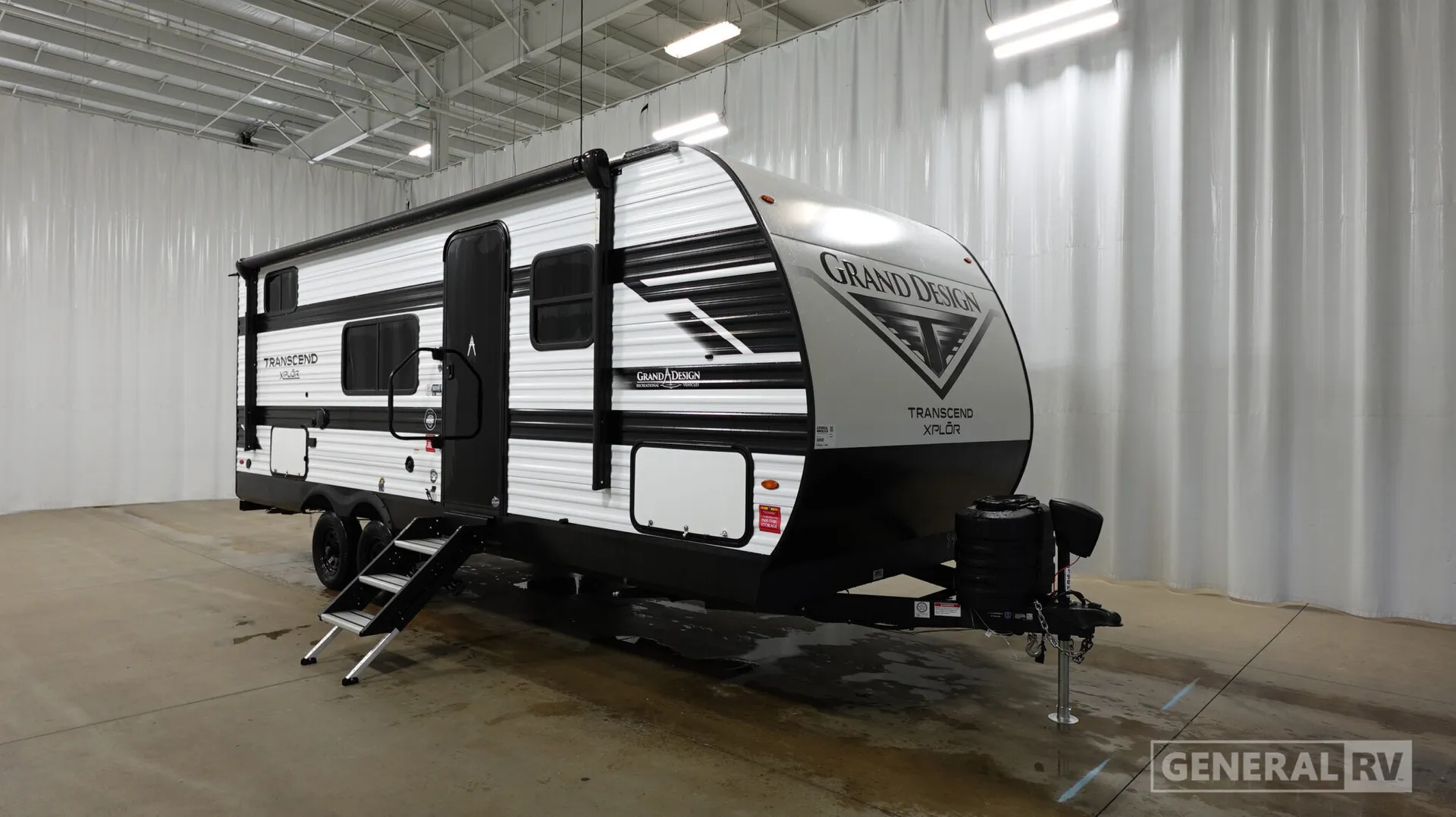 2027 Grand Design Transcend Xplor 19BHX - Photo 2