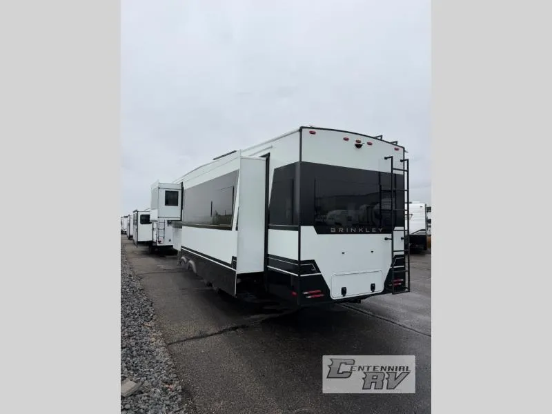 2026 Brinkley Model Z 3600 - Photo 4