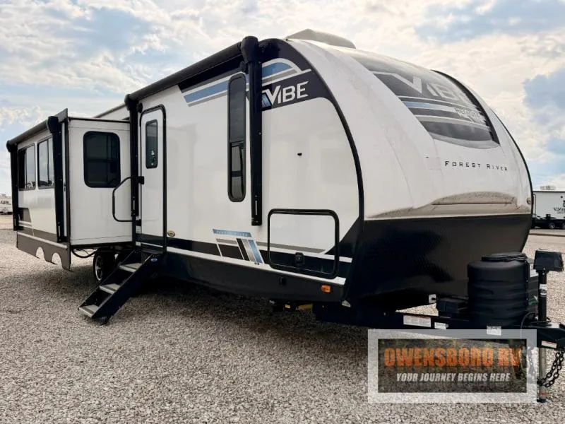 2024 Forest River Vibe 28RL - Photo 2