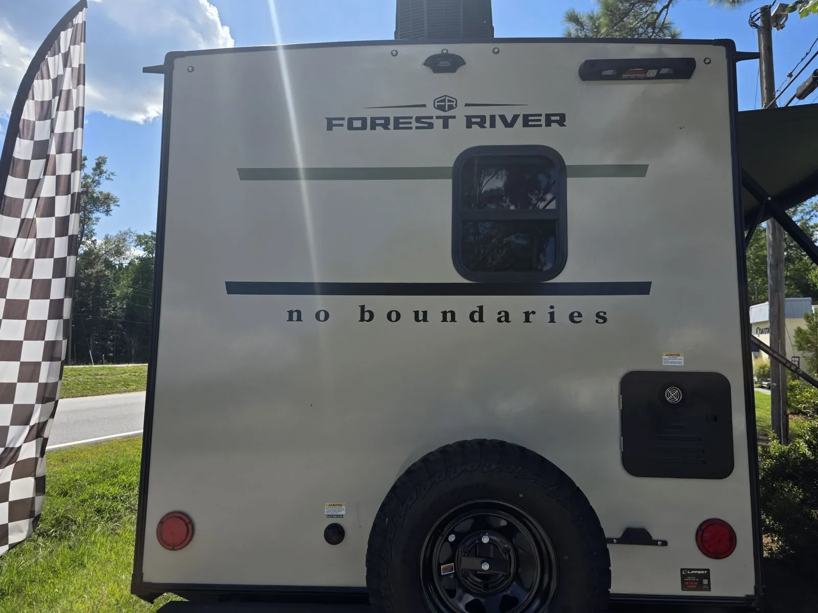2026 Forest River No Boundaries 19.4 - Photo 4