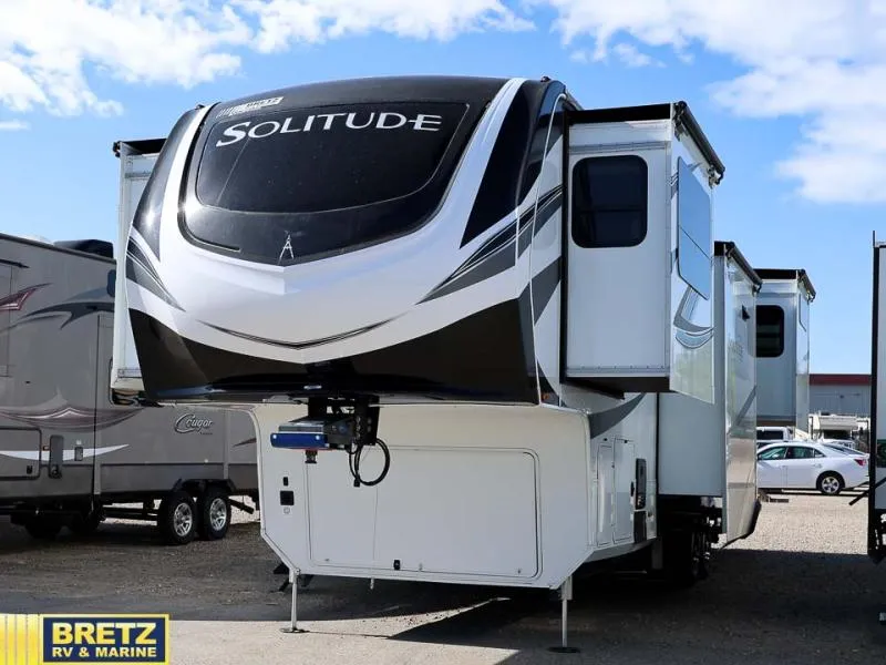 2024 Grand Design Solitude 380FL - Photo 3