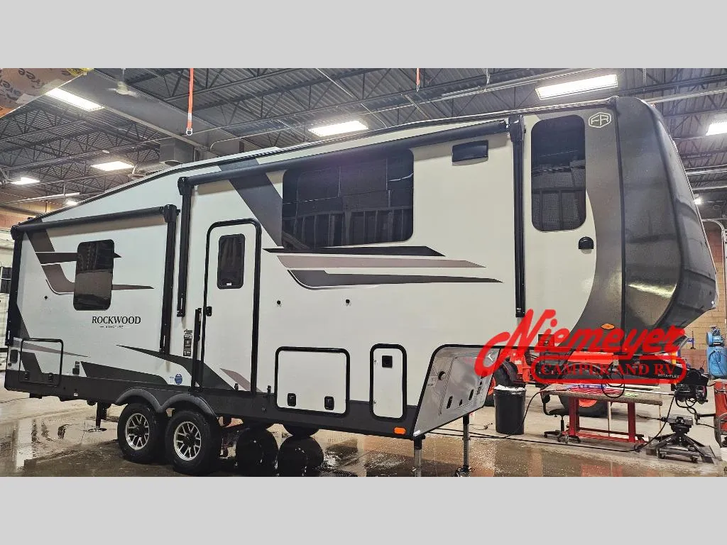 2026 Forest River Rockwood Signature 290SFK - Photo 2