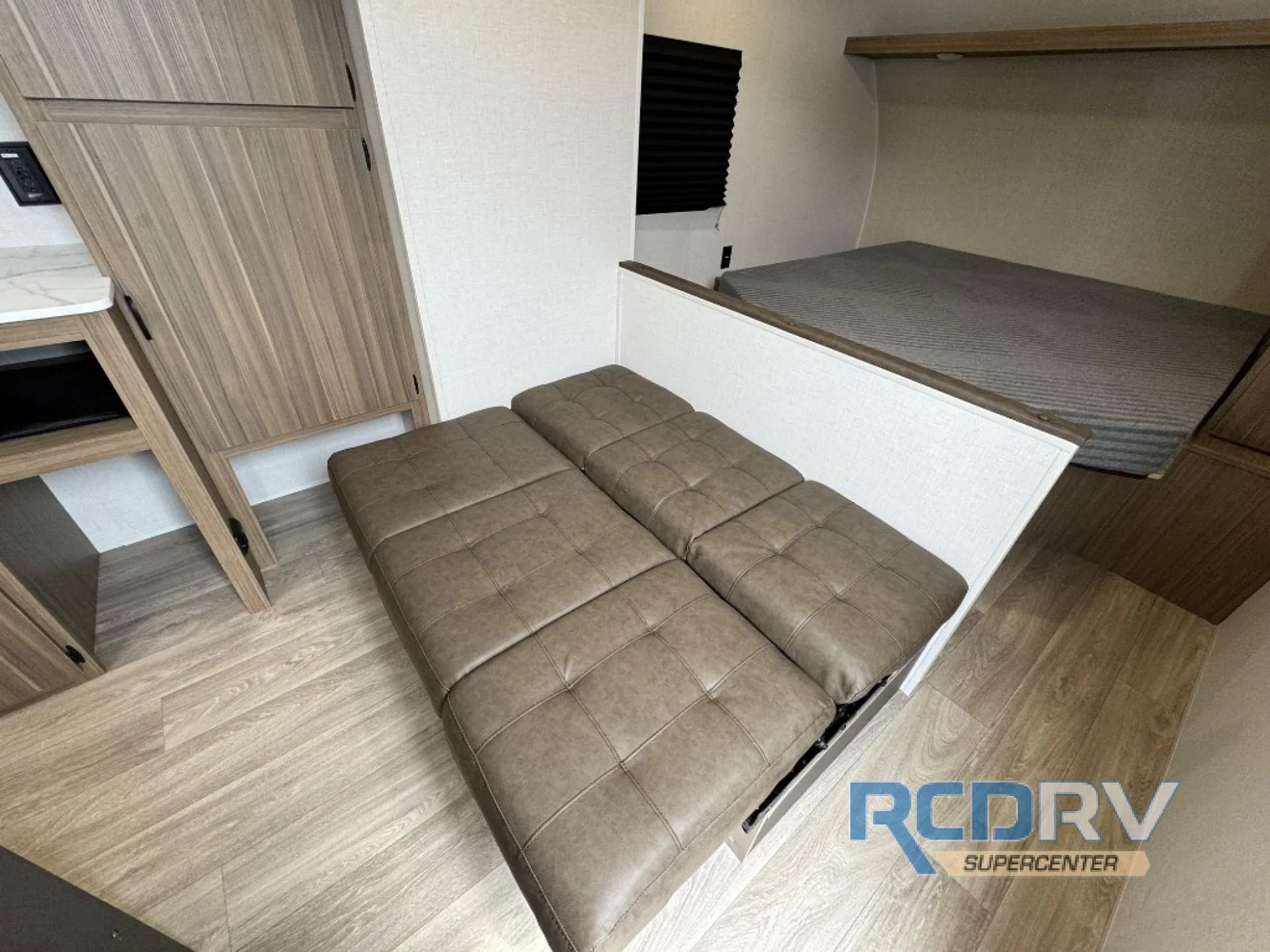 2027 Forest River Salem FSX 260BHLE — Photo 7