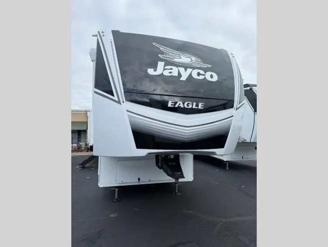 2026 Jayco Eagle 355MBQS - Photo 3