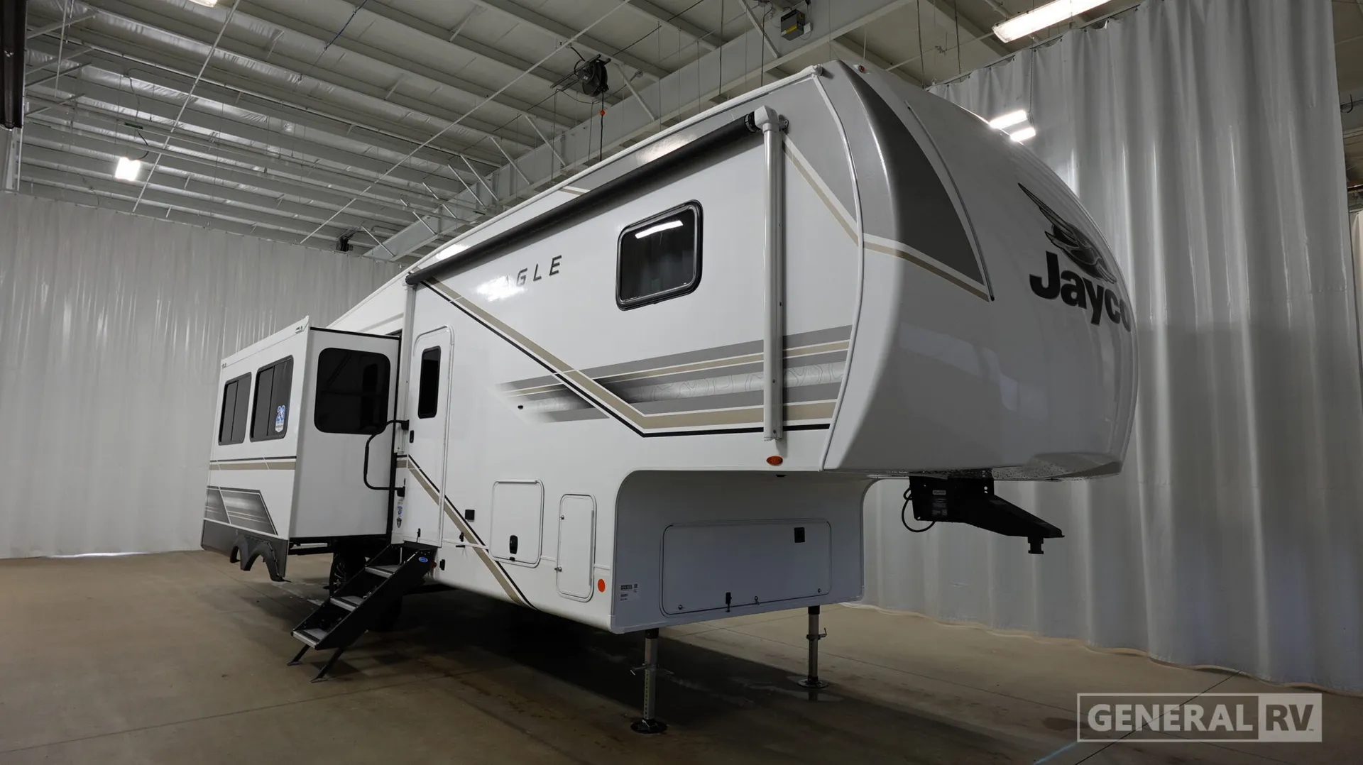 2027 Jayco Eagle SLE 30RLT - Photo 2