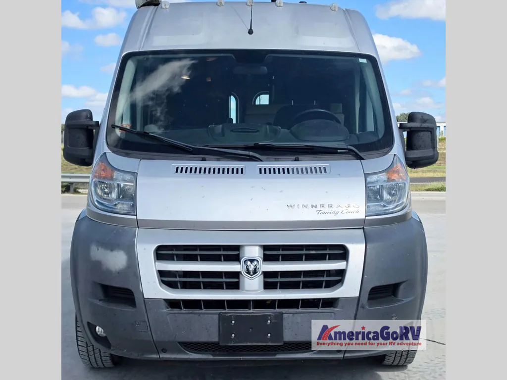 2014 Winnebago Travato 59G, Photos photo 5