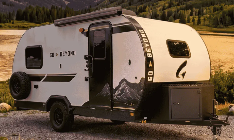 Wayfinder Go Beyond LTD 171FD exterior