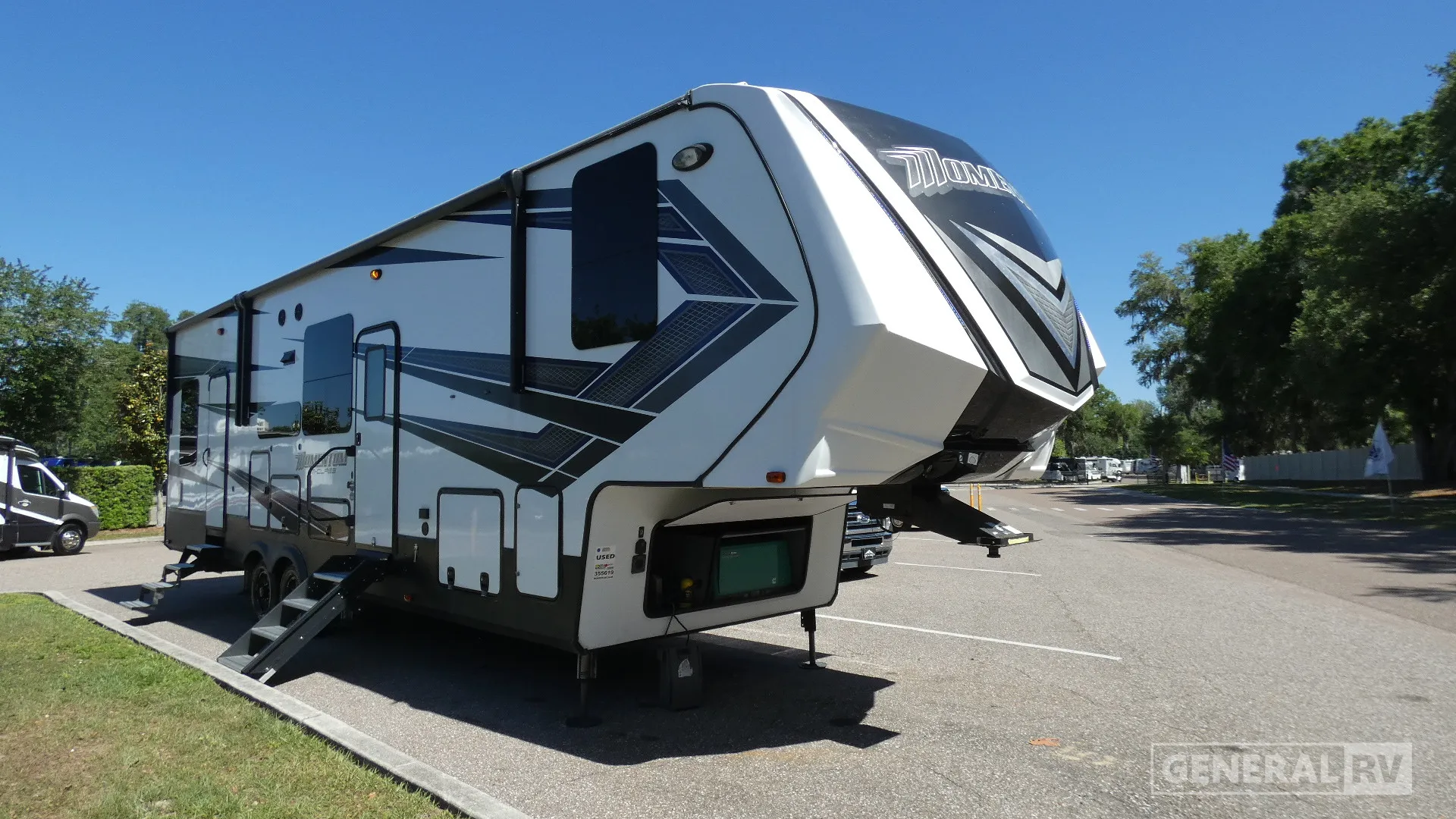 2018 Grand Design Momentum M Class 354M - Photo 2
