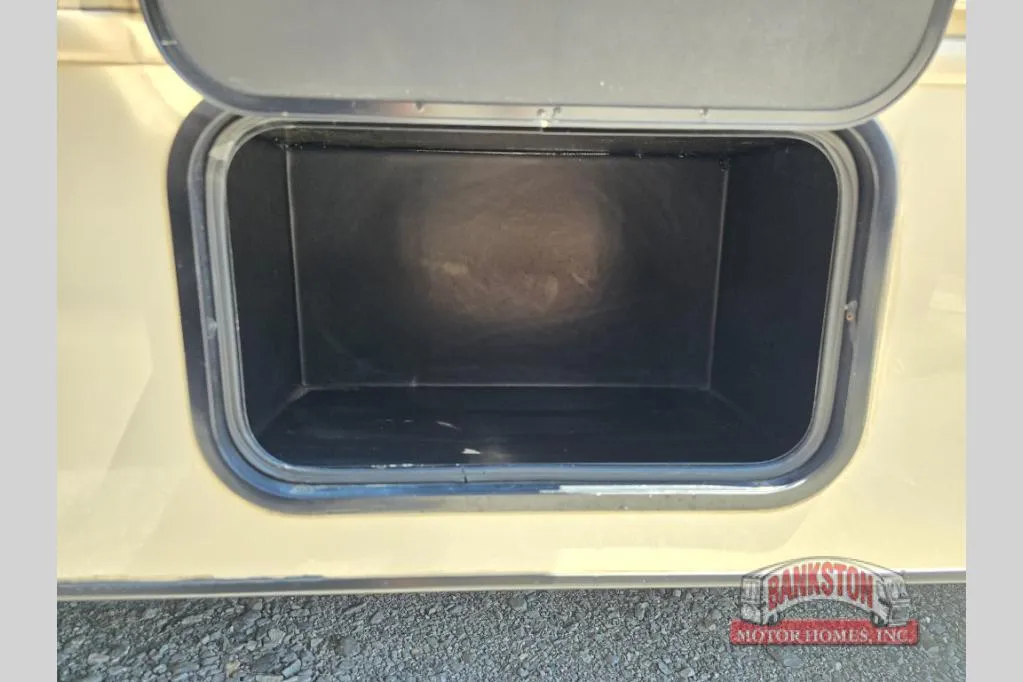 2015 Jayco Greyhawk 29ME - Photo 4
