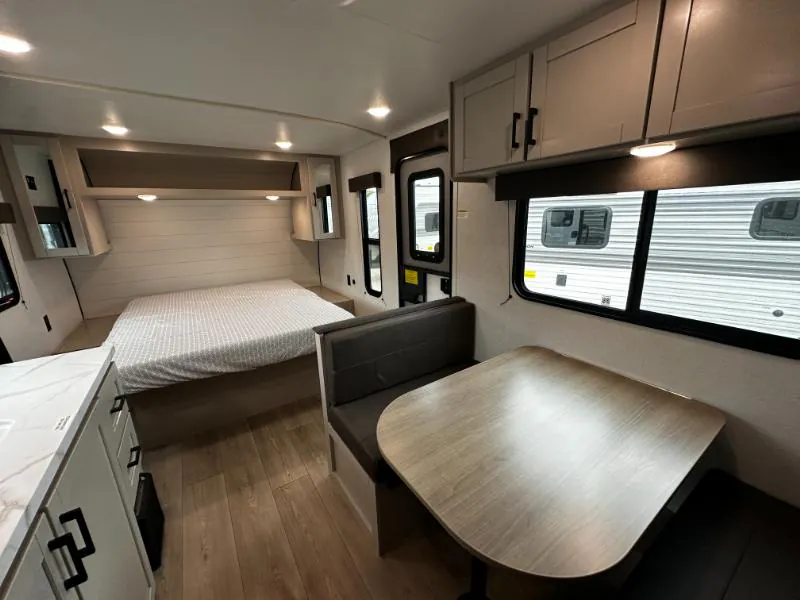 2027 Jayco Jay Flight 175FQ, Photos photo 21