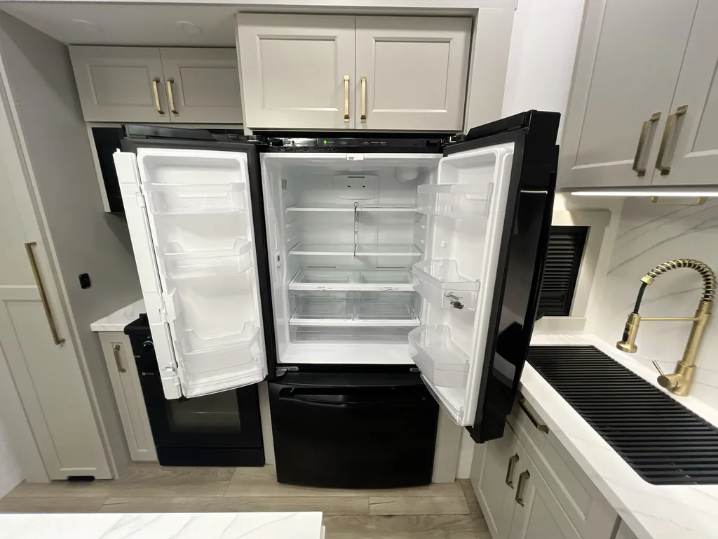 2024 Brinkley Model G 3500, Photos photo 9