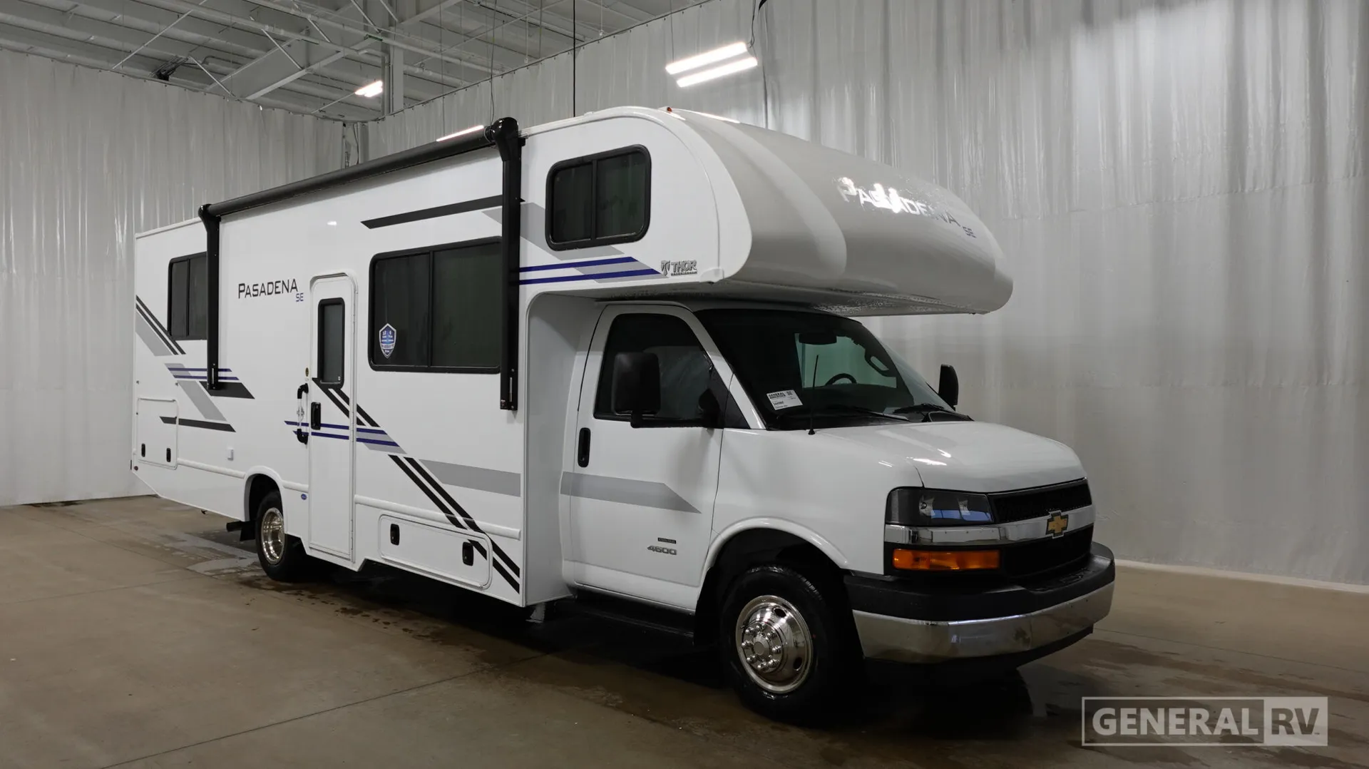 2027 Thor Motor Coach Pasadena SE SZ28 Chevy - Photo 2