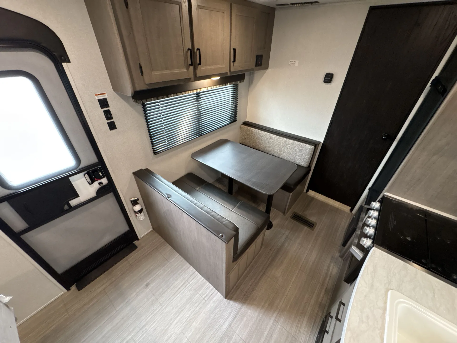2020 Keystone Hideout LHS 192LHS — living area main