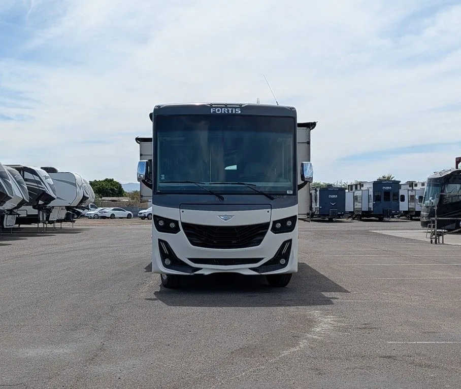 2020 Fleetwood Fortis 33HB - Photo 4