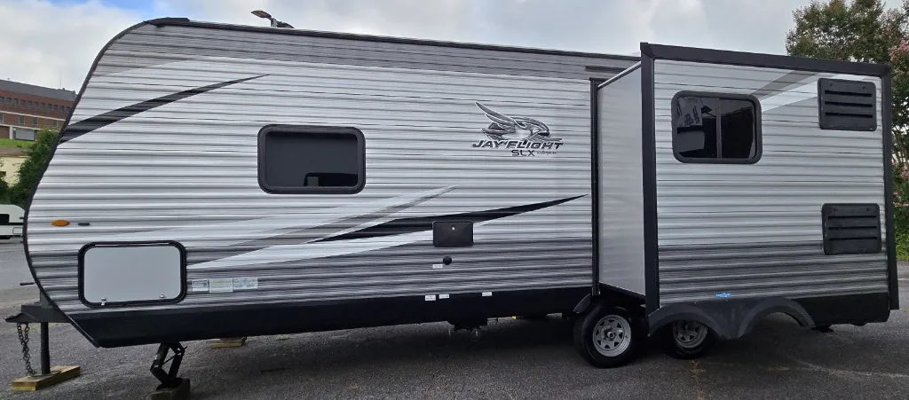 2020 Jayco Jay Flight SLX 8 235RKS - Photo 3