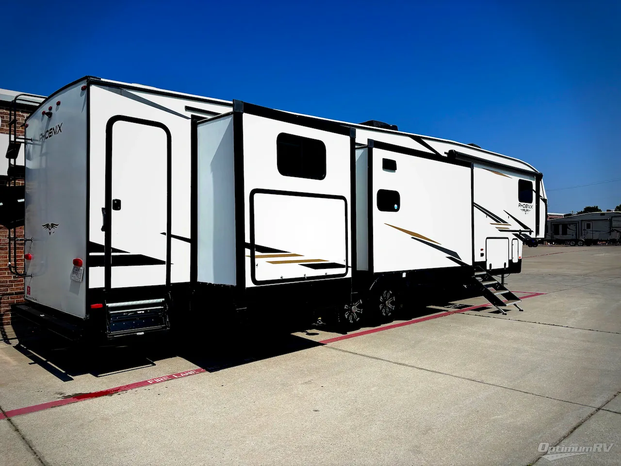 2022 Shasta Phoenix 367BH - Photo 2